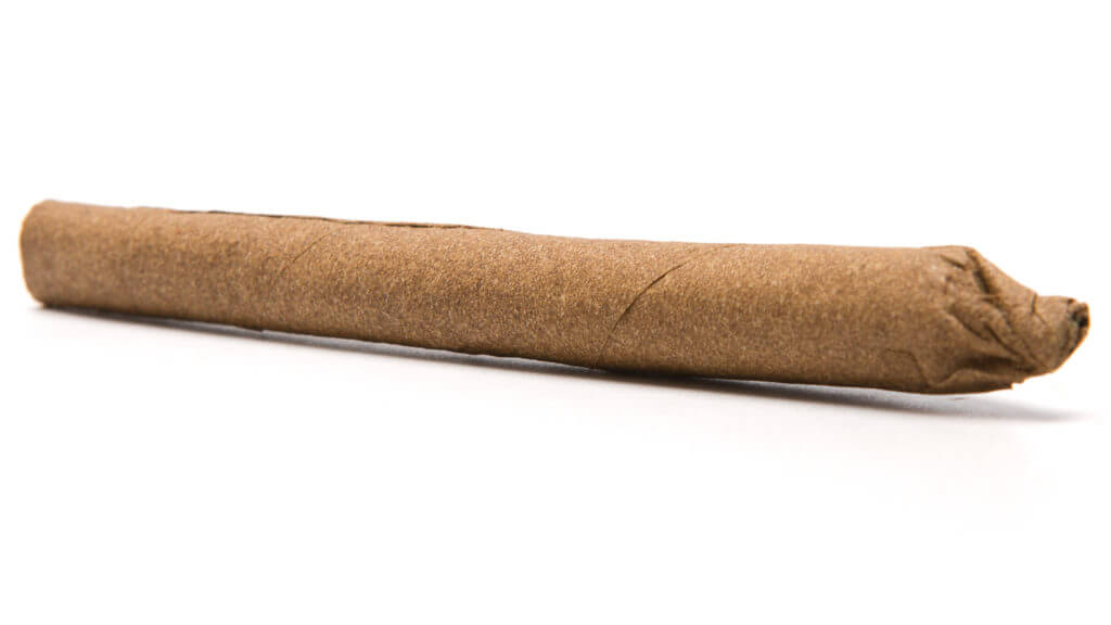 8 SIMPLE STEP TO ROLL A BLUNT 8 SIMPLE STEP TO ROLL A BLUNT