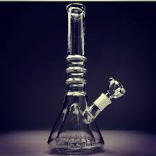 Huge Benefits of Water Pipe or Bong
